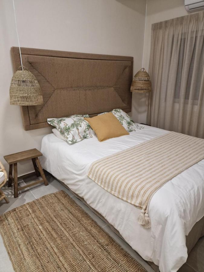 Poseidon'S Limnaria Apartment Paphos Eksteriør billede