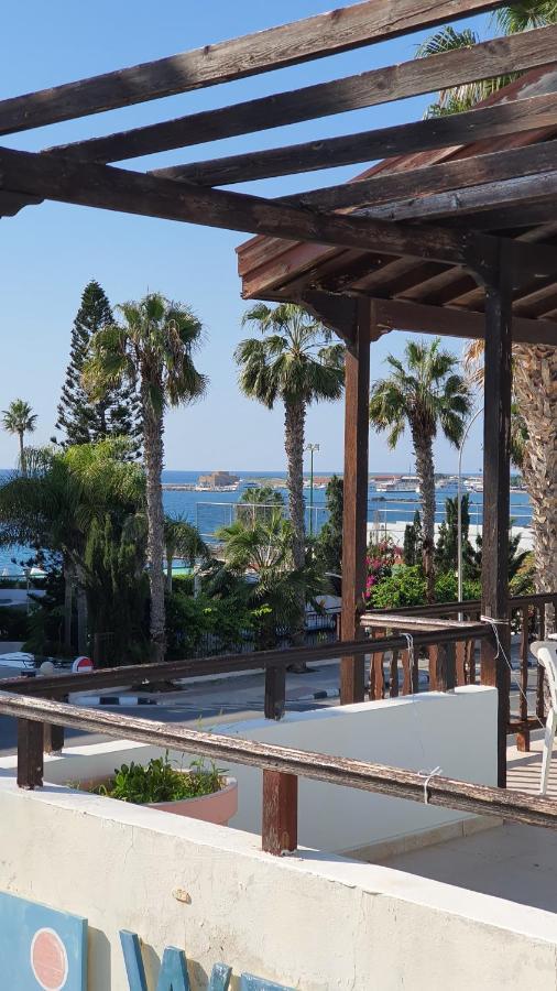 Poseidon'S Limnaria Apartment Paphos Eksteriør billede
